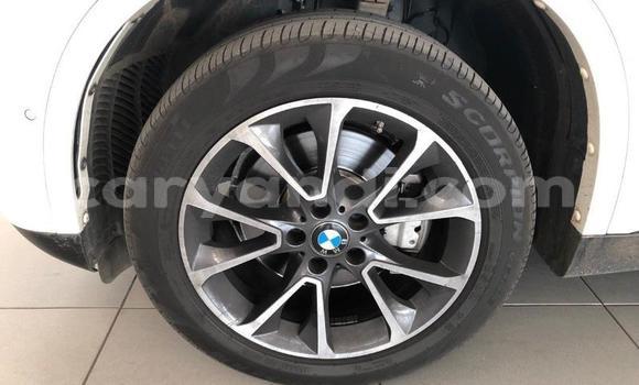 Nunua Ilio tumika BMW X5 Nyeupe Gari ndani ya Lusaka nchini Zambia Nunua Ilio tumika BMW X5 Nyeupe Gari ndani ya Lusaka nchini Zambia