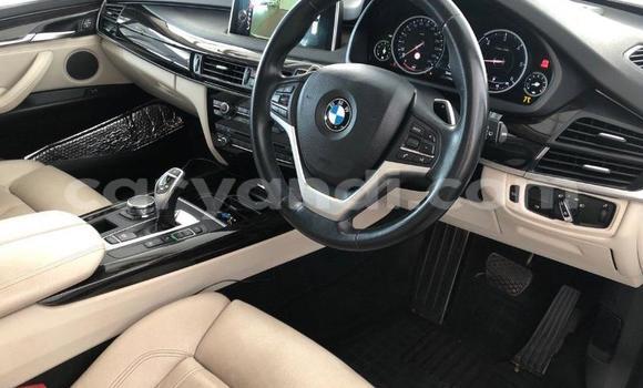 Nunua Ilio tumika BMW X5 Nyeupe Gari ndani ya Lusaka nchini Zambia Nunua Ilio tumika BMW X5 Nyeupe Gari ndani ya Lusaka nchini Zambia