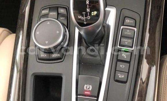 Nunua Ilio tumika BMW X5 Nyeupe Gari ndani ya Lusaka nchini Zambia Nunua Ilio tumika BMW X5 Nyeupe Gari ndani ya Lusaka nchini Zambia