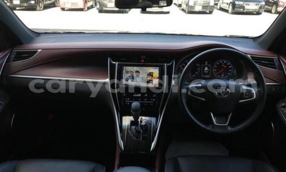 Tenga Imported Toyota Harrier Zvimwe Mota in Livingstone in Zambia Tenga Imported Toyota Harrier Zvimwe Mota in Livingstone in Zambia