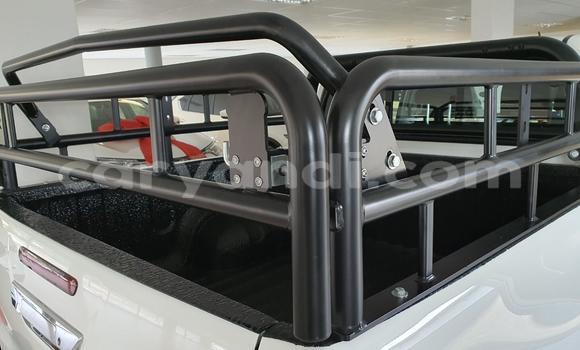 Buy Used Toyota Hilux White Car in Lusaka in Zambia Buy Used Toyota Hilux White Car in Lusaka in Zambia