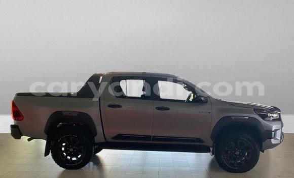 Tenga Tsaru Toyota Hilux Sirivha Mota in Lusaka in Zambia Tenga Tsaru Toyota Hilux Sirivha Mota in Lusaka in Zambia