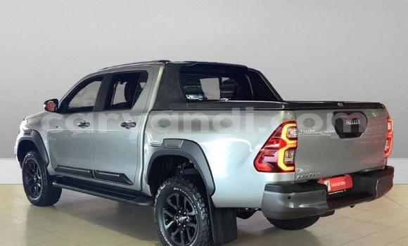 Tenga Tsaru Toyota Hilux Sirivha Mota in Lusaka in Zambia Tenga Tsaru Toyota Hilux Sirivha Mota in Lusaka in Zambia