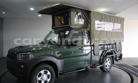 Acheter Occasion Voiture Mahindra Scorpio Vert à Lusaka, Zambie Acheter Occasion Voiture Mahindra Scorpio Vert à Lusaka, Zambie