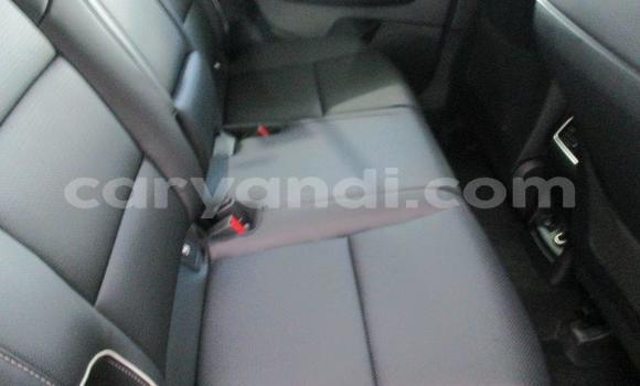 Nunua Ilio tumika Kia Sportage Nyekundu Gari ndani ya Katete nchini Mashariki Nunua Ilio tumika Kia Sportage Nyekundu Gari ndani ya Katete nchini Mashariki