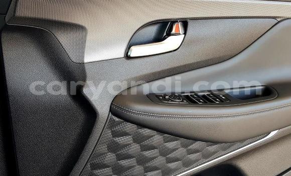 Buy Used Hyundai Santa Fe White Car in Ndola in Zambia Buy Used Hyundai Santa Fe White Car in Ndola in Zambia
