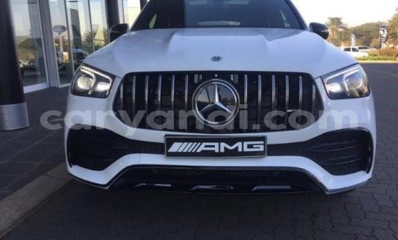 Nunua Ilio tumika Mercedes‒Benz AMG GLE Nyeupe Gari ndani ya Chama nchini Kusini Nunua Ilio tumika Mercedes‒Benz AMG GLE Nyeupe Gari ndani ya Chama nchini Kusini