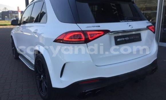 Nunua Ilio tumika Mercedes‒Benz AMG GLE Nyeupe Gari ndani ya Chama nchini Kusini Nunua Ilio tumika Mercedes‒Benz AMG GLE Nyeupe Gari ndani ya Chama nchini Kusini