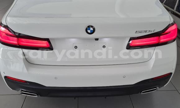 Nunua Ilio tumika BMW 5–Series Nyeupe Gari ndani ya Katete nchini Mashariki Nunua Ilio tumika BMW 5–Series Nyeupe Gari ndani ya Katete nchini Mashariki