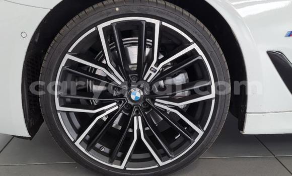 Nunua Ilio tumika BMW 5–Series Nyeupe Gari ndani ya Katete nchini Mashariki Nunua Ilio tumika BMW 5–Series Nyeupe Gari ndani ya Katete nchini Mashariki