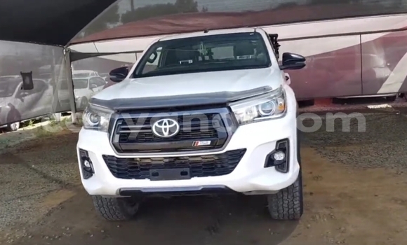 Tenga Tsaru Toyota Hilux Chena Mota in Chingola in Zambia