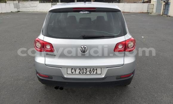 Acheter Occasion Voiture Volkswagen Tiguan Gris à Lusaka, Zambie Acheter Occasion Voiture Volkswagen Tiguan Gris à Lusaka, Zambie
