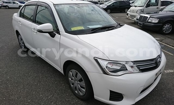 Buy Import Toyota Axio White Car in Livingstone in Zambia