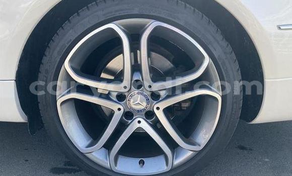 Buy Import Mercedes-Benz E-Classe White Car in Livingstone in Zambia Buy Import Mercedes-Benz E-Classe White Car in Livingstone in Zambia