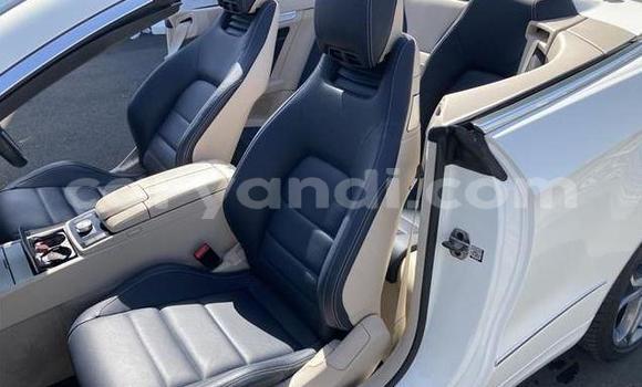 Buy Import Mercedes-Benz E-Classe White Car in Livingstone in Zambia Buy Import Mercedes-Benz E-Classe White Car in Livingstone in Zambia