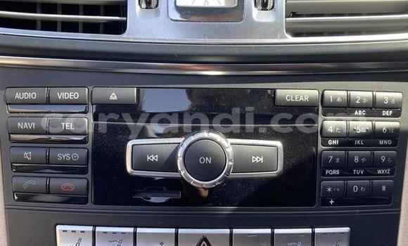 Buy Import Mercedes-Benz E-Classe White Car in Livingstone in Zambia Buy Import Mercedes-Benz E-Classe White Car in Livingstone in Zambia