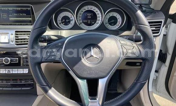 Buy Import Mercedes-Benz E-Classe White Car in Livingstone in Zambia Buy Import Mercedes-Benz E-Classe White Car in Livingstone in Zambia