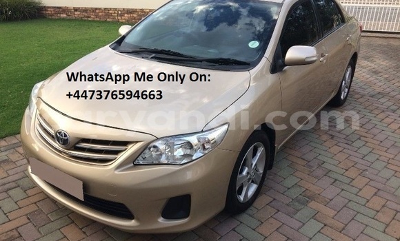 Acheter Occasion Voiture Toyota Corolla Beige à Lusaka, Zambie