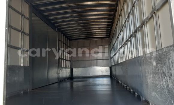 Buy Used Hino 300 Series White Truck in Lusaka in Zambia Buy Used Hino 300 Series White Truck in Lusaka in Zambia