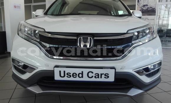 Nunua Ilio tumika Honda CR–V Nyeupe Gari ndani ya Lusaka nchini Zambia