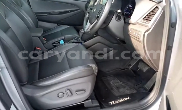 Buy Used Hyundai Tucson Blue Car in Chingola in Zambia Buy Used Hyundai Tucson Blue Car in Chingola in Zambia