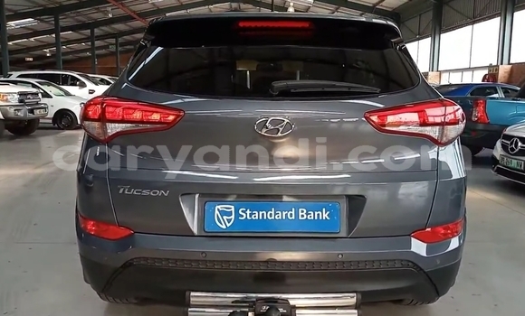 Buy Used Hyundai Tucson Blue Car in Chingola in Zambia Buy Used Hyundai Tucson Blue Car in Chingola in Zambia