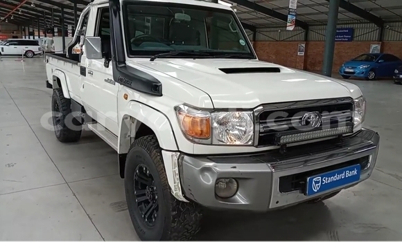 Nunua Ilio tumika Toyota Land Cruiser Nyingine Gari ndani ya Livingstone nchini Zambia Nunua Ilio tumika Toyota Land Cruiser Nyingine Gari ndani ya Livingstone nchini Zambia