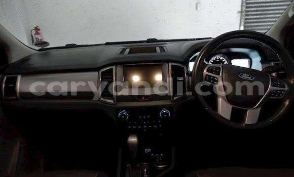 Buy Used Ford Everest White Car in Lusaka in Zambia Buy Used Ford Everest White Car in Lusaka in Zambia