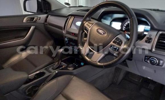 Buy Used Ford Everest White Car in Lusaka in Zambia Buy Used Ford Everest White Car in Lusaka in Zambia