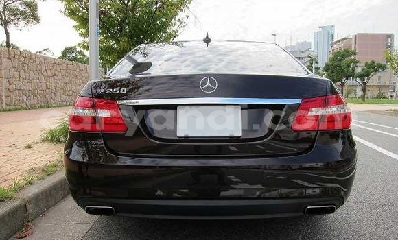Tenga Tsaru Mercedes‒Benz E-klasse Zvimwe Mota in Lusaka in Zambia Tenga Tsaru Mercedes‒Benz E-klasse Zvimwe Mota in Lusaka in Zambia