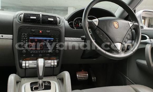 Buy Used Porsche Cayenne Silver Car in Lusaka in Zambia Buy Used Porsche Cayenne Silver Car in Lusaka in Zambia