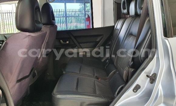 Acheter Occasion Voiture Mitsubishi Pajero Gris à Lusaka, Zambie Acheter Occasion Voiture Mitsubishi Pajero Gris à Lusaka, Zambie