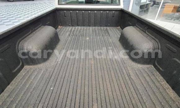 Acheter Occasion Voiture Nissan NP 300 Blanc à Lusaka, Zambie Acheter Occasion Voiture Nissan NP 300 Blanc à Lusaka, Zambie