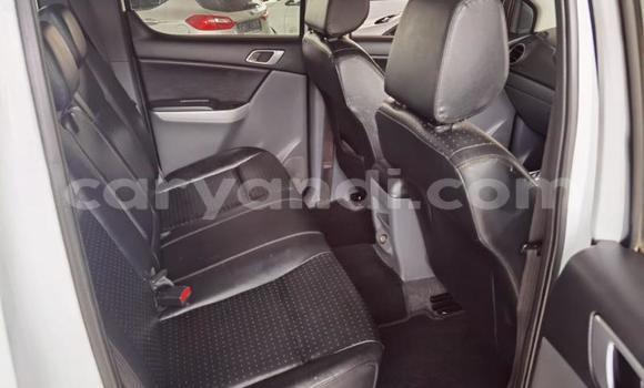 Buy Used Mazda BT-50 White Car in Livingstone in Zambia Buy Used Mazda BT-50 White Car in Livingstone in Zambia