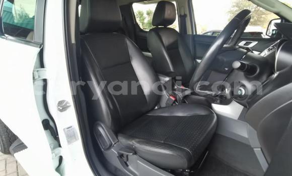 Buy Used Mazda BT-50 White Car in Livingstone in Zambia Buy Used Mazda BT-50 White Car in Livingstone in Zambia