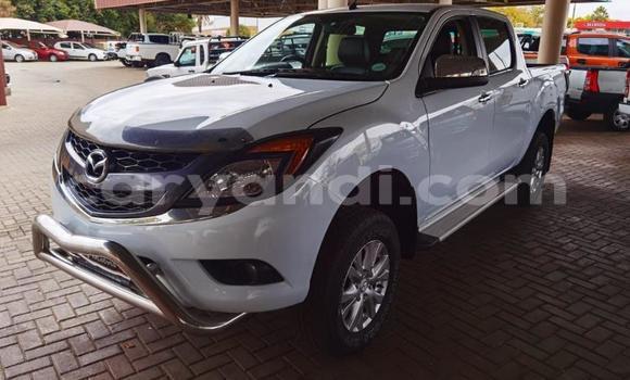 Buy Used Mazda BT-50 White Car in Livingstone in Zambia Buy Used Mazda BT-50 White Car in Livingstone in Zambia