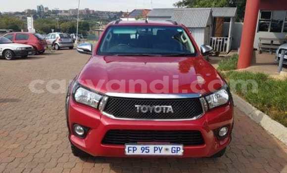 Acheter Occasion Voiture Toyota Hilux Rouge à Kitwe, Zambie Acheter Occasion Voiture Toyota Hilux Rouge à Kitwe, Zambie