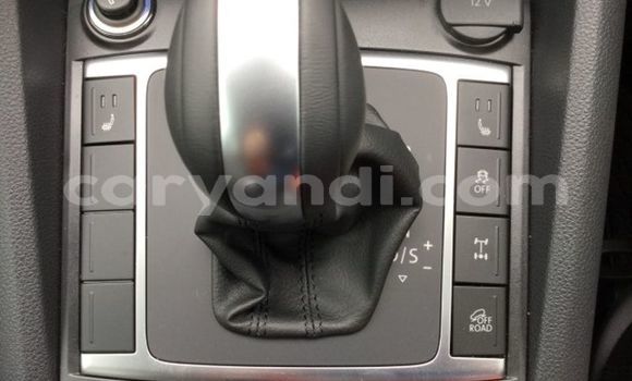 Buy Used Volkswagen Amarok White Car in Livingstone in Zambia Buy Used Volkswagen Amarok White Car in Livingstone in Zambia