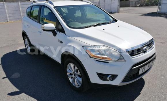 Acheter Occasion Voiture Ford Kuga Blanc à Lusaka, Zambie Acheter Occasion Voiture Ford Kuga Blanc à Lusaka, Zambie