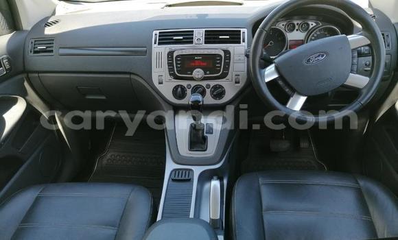 Acheter Occasion Voiture Ford Kuga Blanc à Lusaka, Zambie Acheter Occasion Voiture Ford Kuga Blanc à Lusaka, Zambie