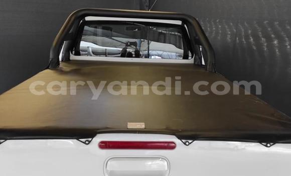 Acheter Occasion Voiture Tata Xenon Blanc à Lusaka, Zambie Acheter Occasion Voiture Tata Xenon Blanc à Lusaka, Zambie