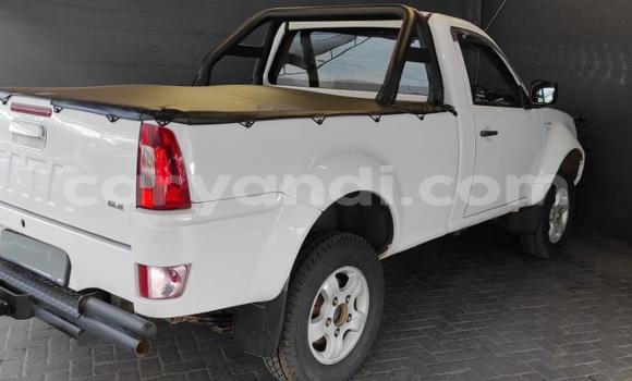 Acheter Occasion Voiture Tata Xenon Blanc à Lusaka, Zambie Acheter Occasion Voiture Tata Xenon Blanc à Lusaka, Zambie