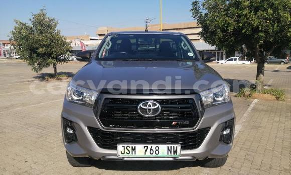 Tenga Tsaru Toyota Hilux Nhema Mota in Kalulushi in Copperbelt Tenga Tsaru Toyota Hilux Nhema Mota in Kalulushi in Copperbelt
