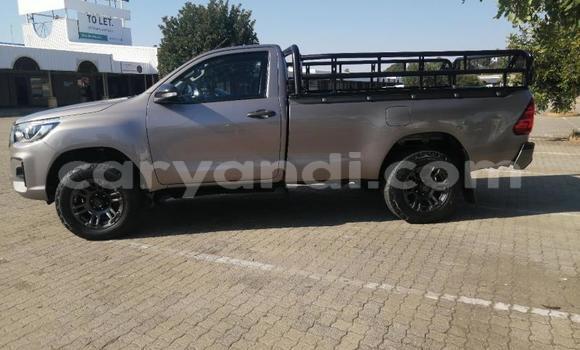 Buy Used Toyota Hilux Black Car in Kalulushi in Copperbelt Buy Used Toyota Hilux Black Car in Kalulushi in Copperbelt