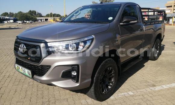 Buy Used Toyota Hilux Black Car in Kalulushi in Copperbelt Buy Used Toyota Hilux Black Car in Kalulushi in Copperbelt