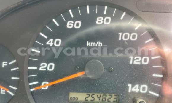 Nunua Ilio tumika Nissan UD Nyeupe Lori ndani ya Livingstone nchini Zambia Nunua Ilio tumika Nissan UD Nyeupe Lori ndani ya Livingstone nchini Zambia