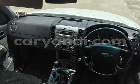 Acheter Occasion Voiture Ford Ranger Blanc à Lusaka, Zambie Acheter Occasion Voiture Ford Ranger Blanc à Lusaka, Zambie