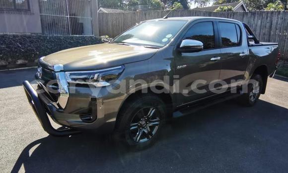 Buy Used Toyota Hilux Silver Car in Chingola in Zambia Buy Used Toyota Hilux Silver Car in Chingola in Zambia