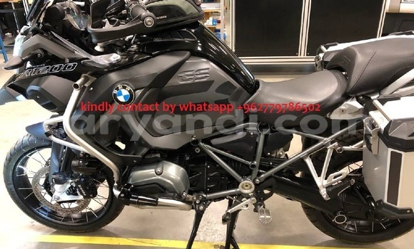 Acheter Occasion Moto BMW GS R1200 Noir à Lusaka, Zambie Acheter Occasion Moto BMW GS R1200 Noir à Lusaka, Zambie