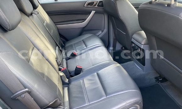 Tenga Tsaru Ford Everest Zvimwe Mota in Limulunga in Western Tenga Tsaru Ford Everest Zvimwe Mota in Limulunga in Western